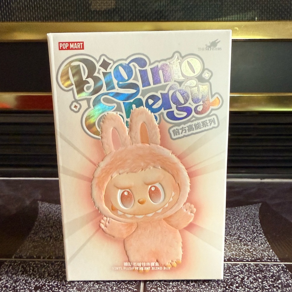 New 100% Authentic UNOPENED “The Monsters” Big Into Energy Labubu in Luck✨